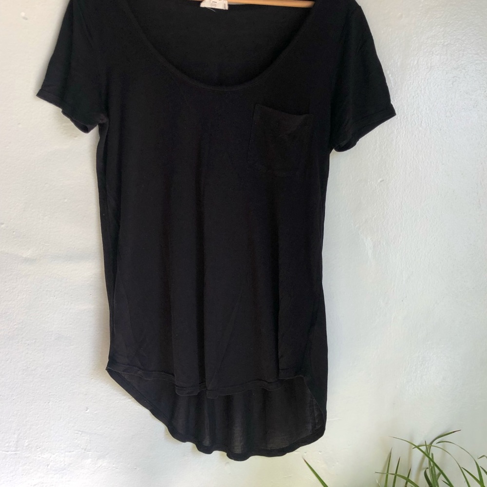 AG Tissue Tshirt Asymmetrical Hem Scoop Neck